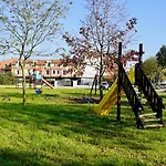 Euganea - アパート